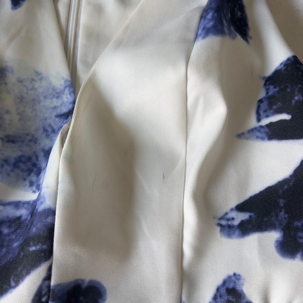 Lulus NWT Seeing Chic Blue White Floral Skater Dress V Neck Cutout Back Size S - Picture 12 of 12